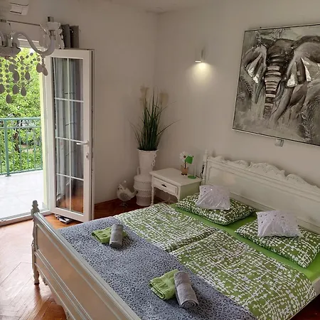 Tamara Apartment