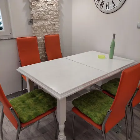 Tamara Apartment